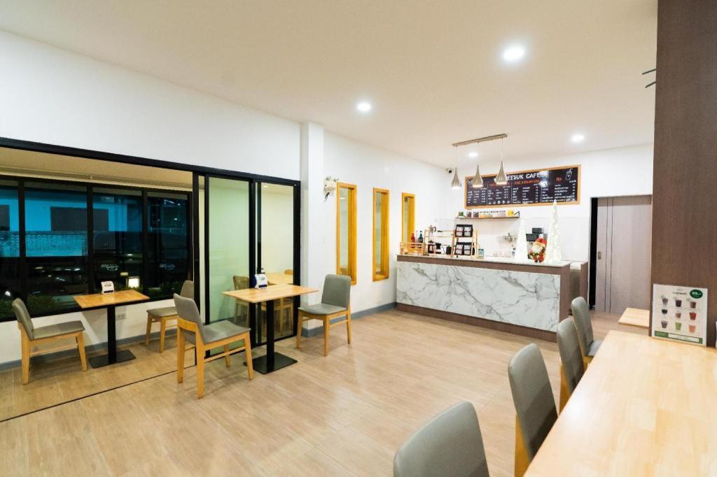 Meesuk Chiangrai Hotel Chiang Rai Ngoại thất bức ảnh